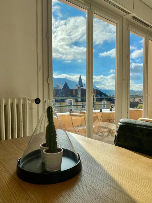 Apartmán Toit-Terrasse Traversant Plein Centre 100M Du Lac Annecy Exteriér fotografie